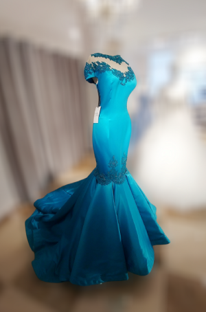 Spectacular turquoise mermaid satin events gown with illusion off shoulders neckline with beaded embroidered appliques for brides or big parties and shows - Image 7